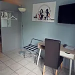 Sarstedter Hof Отель Зарштедт
