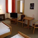 Отель Sarstedter Hof