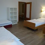 Sarstedter Hof 2*