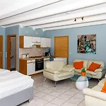Sarstedter Hof 2* Зарштедт