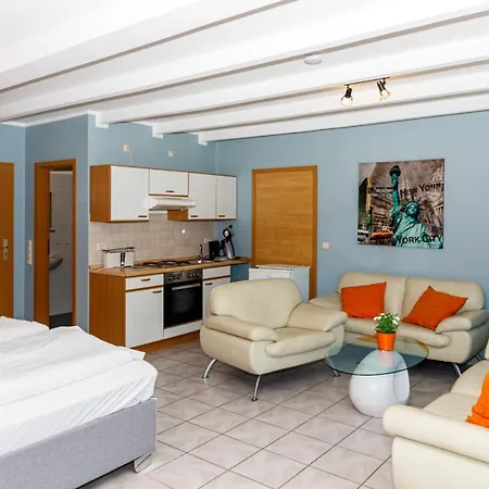 Otel Sarstedter Hof 2*