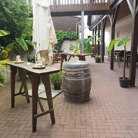 Sarstedter Hof 2*