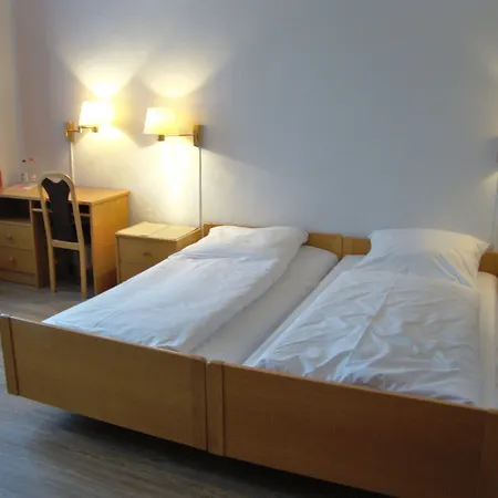 Sarstedter Hof 2*