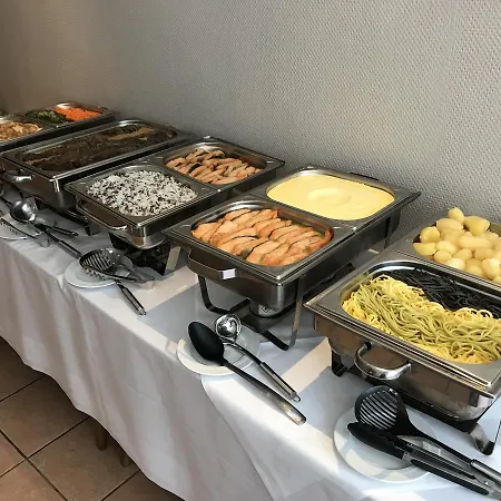 Hotel Sarstedter Hof 2*