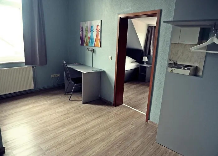 Sarstedter Hof 2*