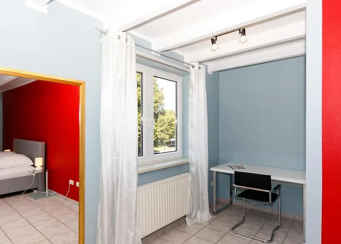 Sarstedter Hof Отель Зарштедт