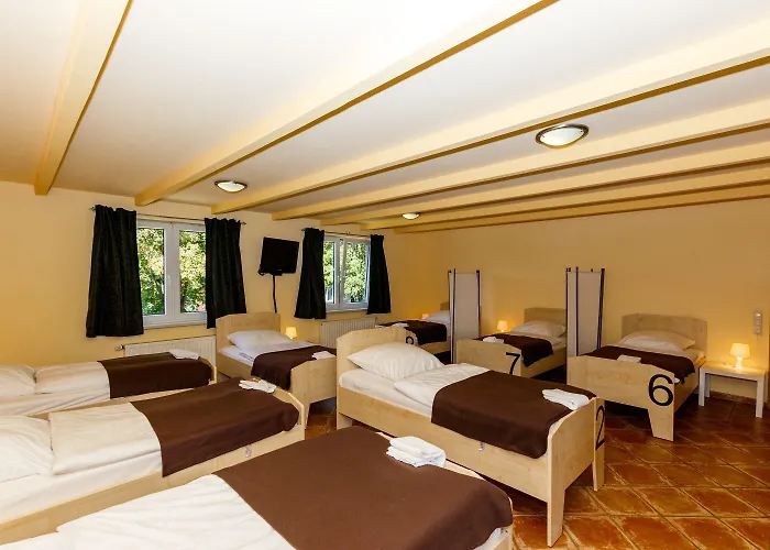 Sarstedter Hof Отель Зарштедт