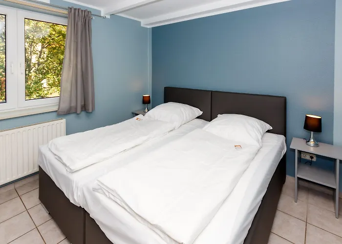 Sarstedter Hof Отель