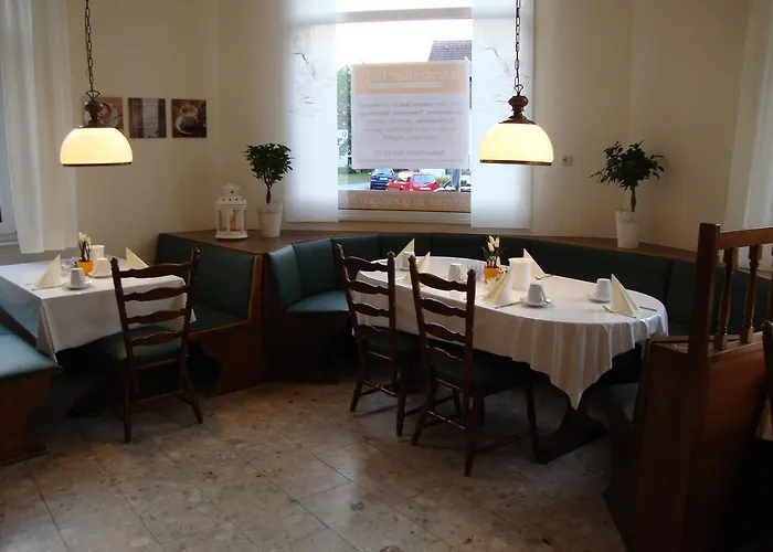 Отель Sarstedter Hof Зарштедт